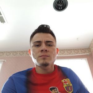 Meet your Posher, Danis